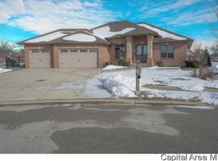 4401 Cricket Point, Springfield, IL 62711