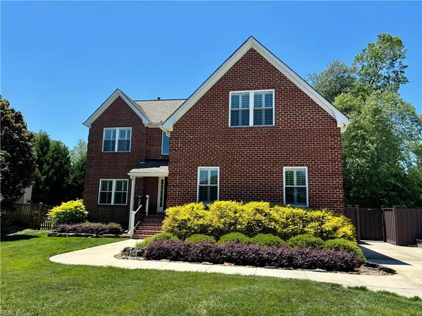 904 Mustoe Ct, Chesapeake, VA 23322