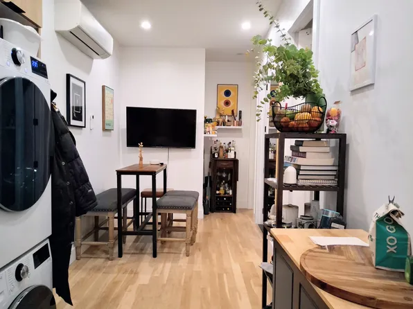 511 Meeker Avenue image 9 of 24