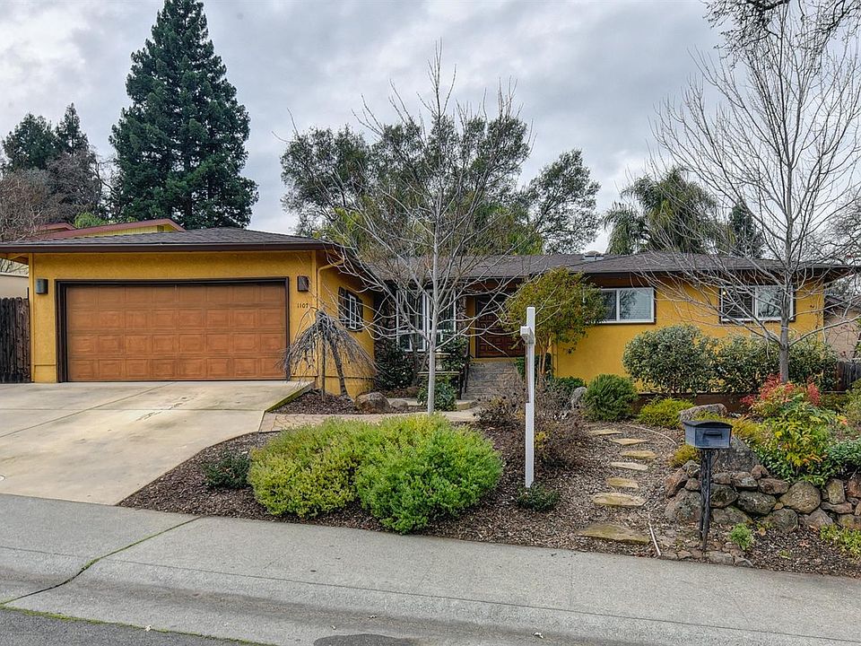 1st image of 1107 Coral Dr
