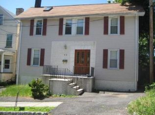 11 Fidelity Pl, Montclair, NJ 07042