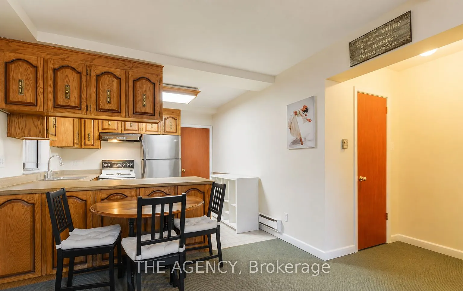 2 bed, $2,200 — Photo 4