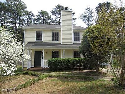 1st image of 151 Canterbury Ln