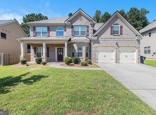 598 Toronto Cir, Hampton, GA 30228