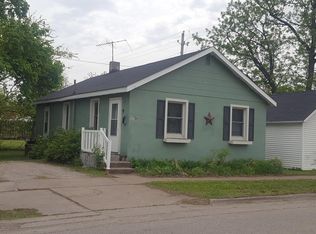 1706 Baker Ave, Muscatine, IA 52761