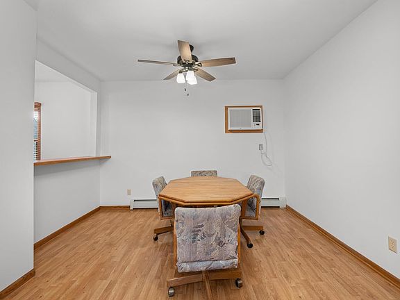 5th image of 2806 Jackson Ave