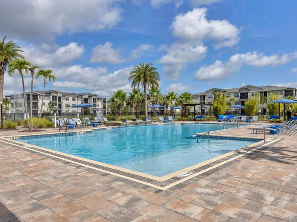 110 Sagecrest Cir #7-107