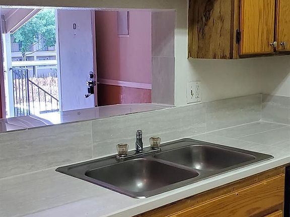 2nd image of 12511 Ashford Meadow Dr APT D