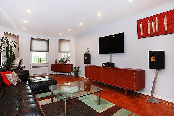 Sold by House-N-Key Realty | media 25