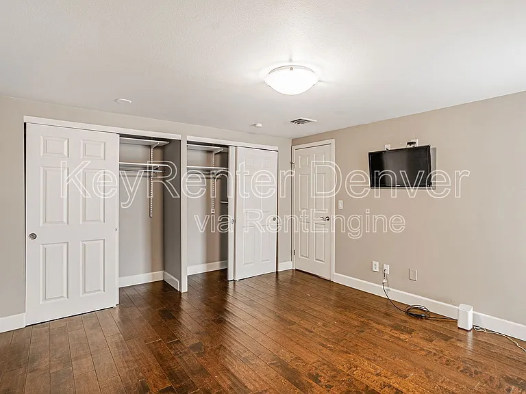 800 N Pearl St #202 — Photo 4