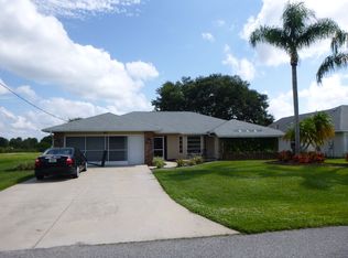 46 Pinehurst Ct, Rotonda West, FL 33947