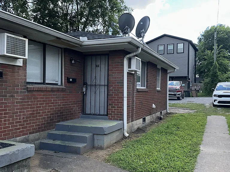 2 Decatur St #A — Photo 11