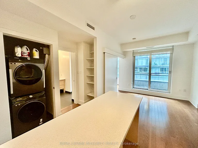 101 Richmond Rd #420 — Photo 15