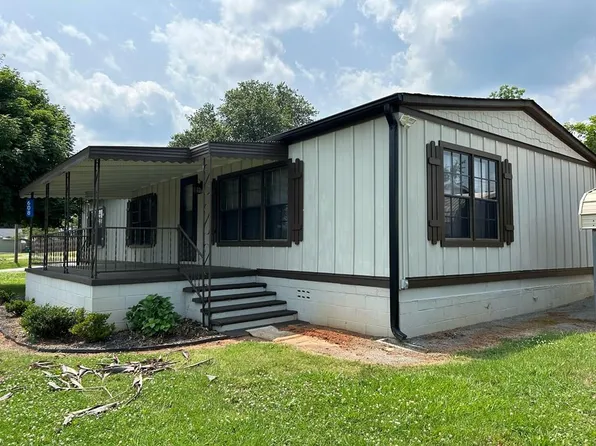 608 W Cherokee St, Blacksburg, SC 29702