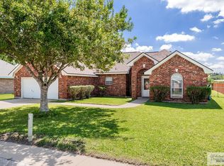 115 Resaca Retreat Dr, Los Fresnos, TX 78566