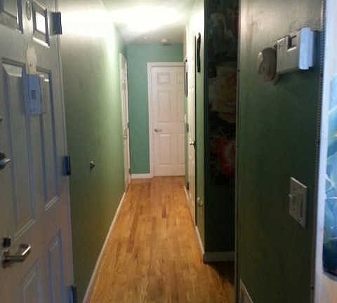 5th image of 607 Onderdonk Ave