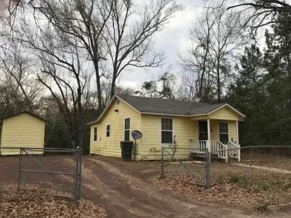 4th image of 318 Muckleroy St