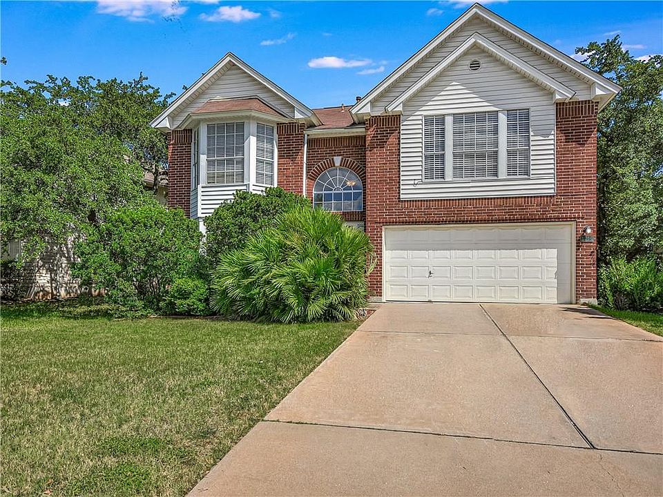 1st image of 1211 Elm Forest Dr