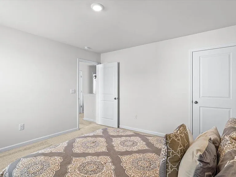 97 Long Meadow Ln — Photo 34