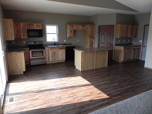 3rd image of 1003 Stonewood Ave