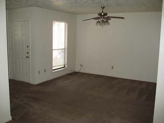 2nd image of 719 San Benito Dr
