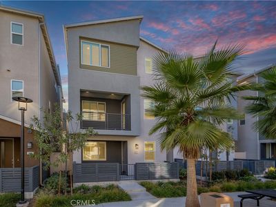 921 E 3rd St, Santa Ana, CA, 92701