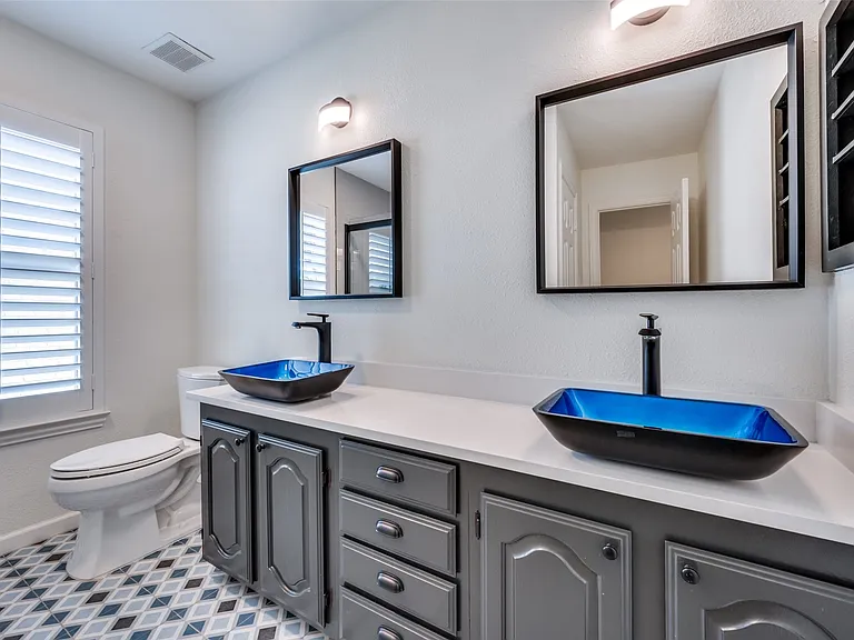 3772 Waterside Ct — Photo 17