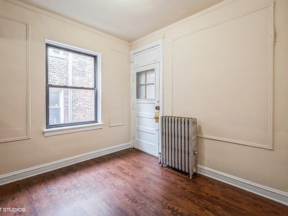 2nd image of 5246 S Drexel Ave APT 2W