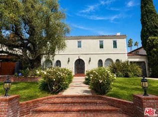 414 N Las Palmas Ave, Los Angeles, CA 90004