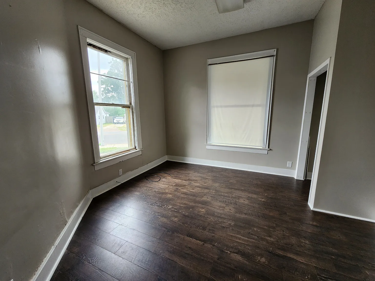 2 bed, 2.0 bath, 1100 sqft, $950 — Photo 2