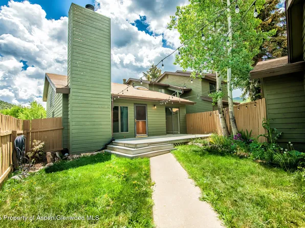 18 S Meadow View Ct, Glenwood Springs, CO 81601