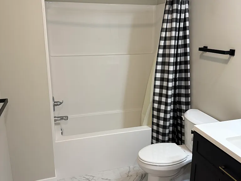1910 Springfield Rd #209 — Photo 6