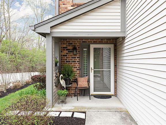 3rd image of 8044 Shorewalk Dr