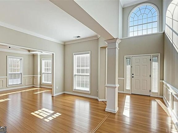 5th image of 795 Miller Run