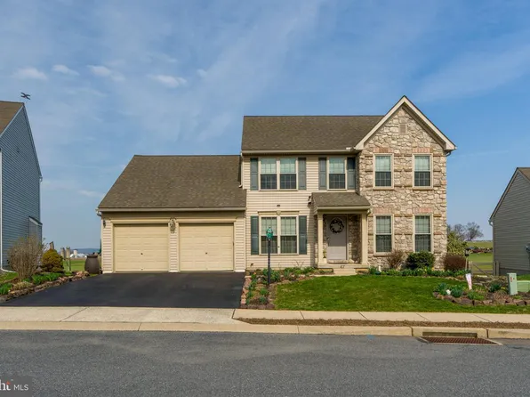 47 Dawkins Dr, East Earl, PA 17519