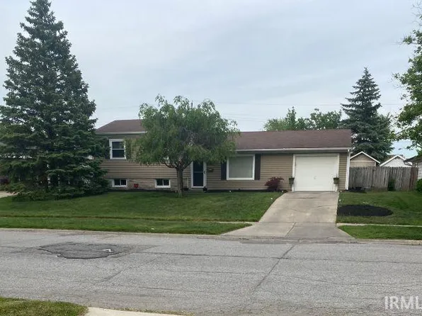 1022 N Lincolnshire Blvd, Marion, IN 46952