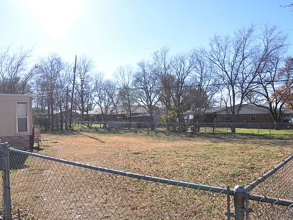 3rd image of 1504 SE 23rd Ave
