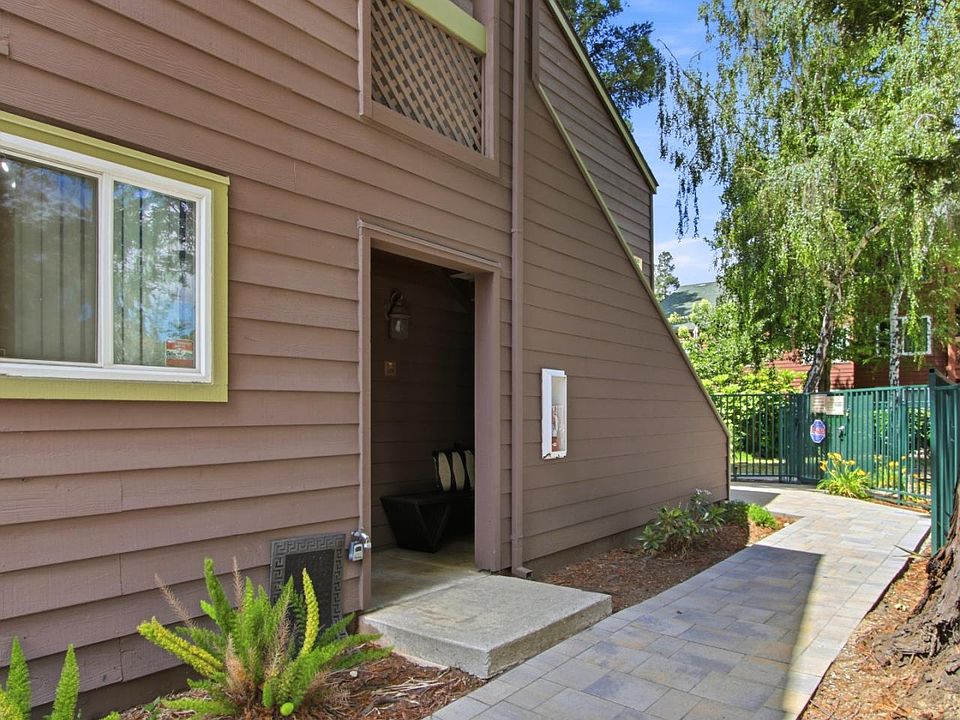 1st image of 678 Teatree Ct