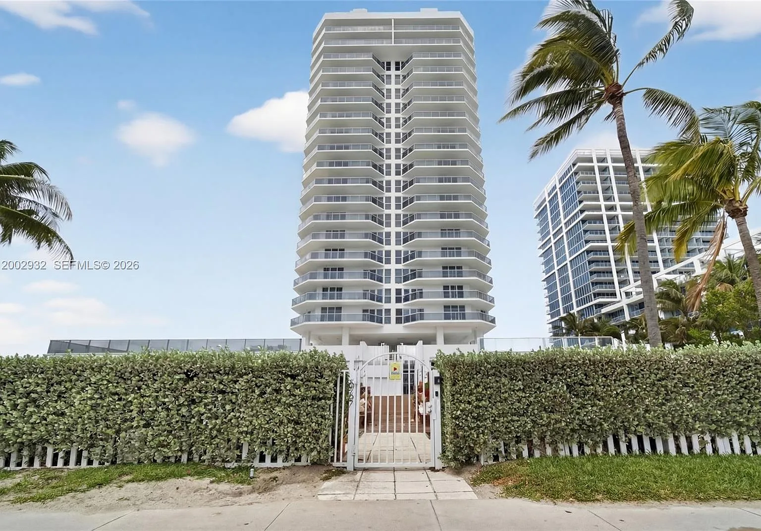 The Sterling Condo — Photo 1