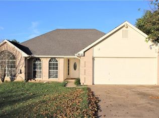 7632 Lakeview Dr, The Colony, TX 75056