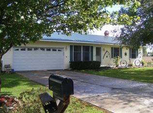 404 S West St, Loyal, WI 54446