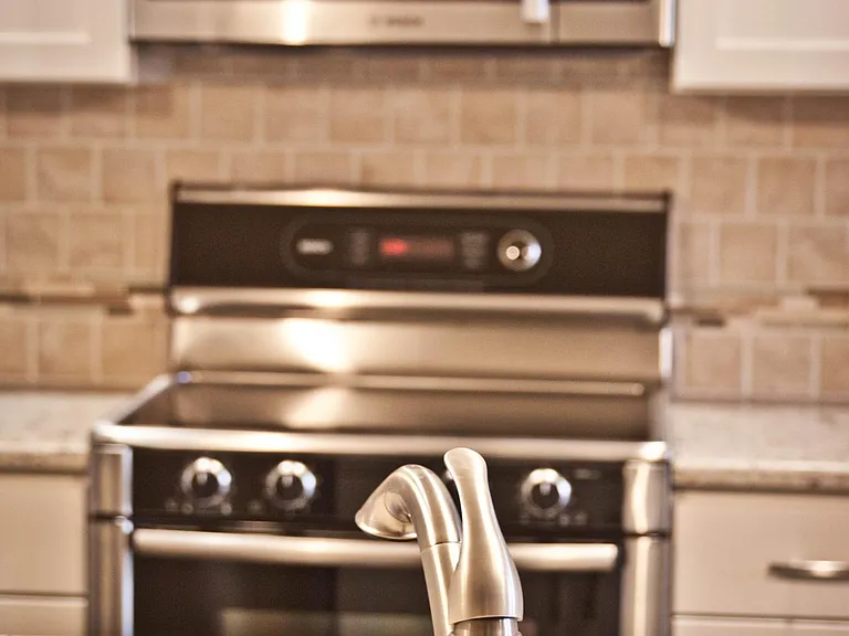 221 E King St #2 — Photo 18