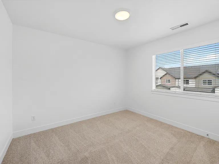 12672 S Bishop Pass Cv — Photo 27