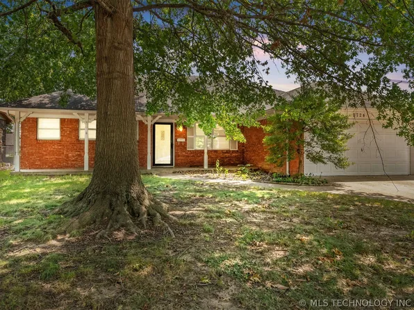 8724 E 29th St, Tulsa, OK 74129