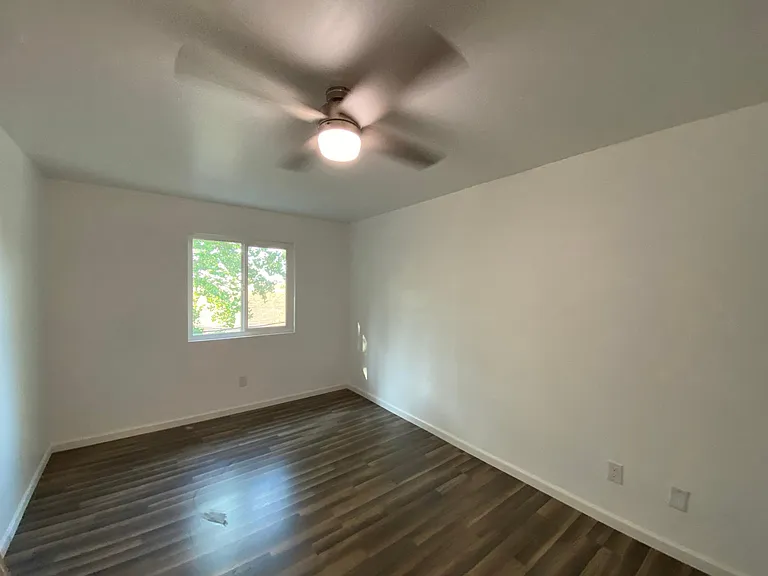 515 Fein Ave #3 — Photo 6