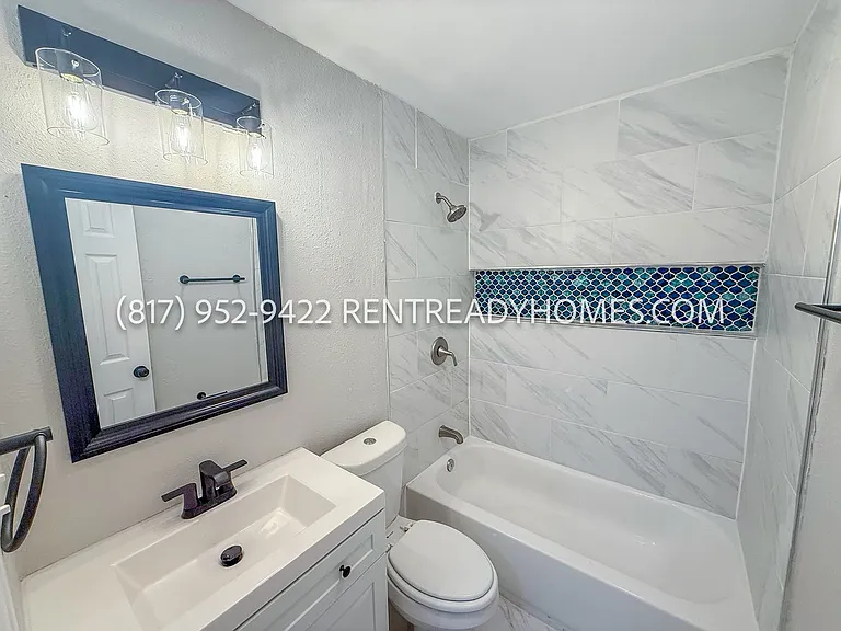 1824 Carver Ave — Photo 16