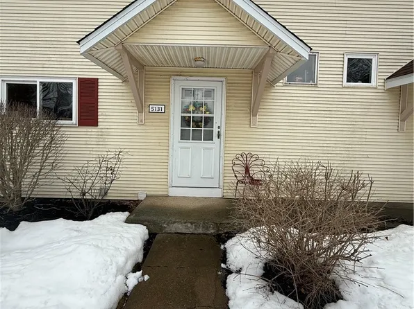 5131 Tuscarora Rd, Niagara Falls, NY 14304