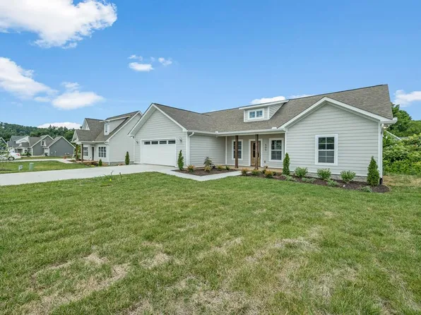 505 Bishop Ln, Cookeville, TN 38506