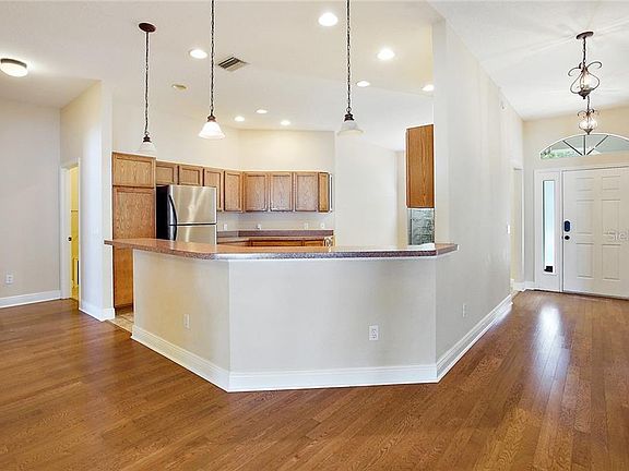 4th image of 4203 Williams St