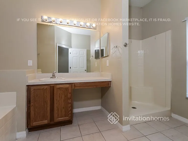 6048 Hornbuckle Blvd — Photo 13